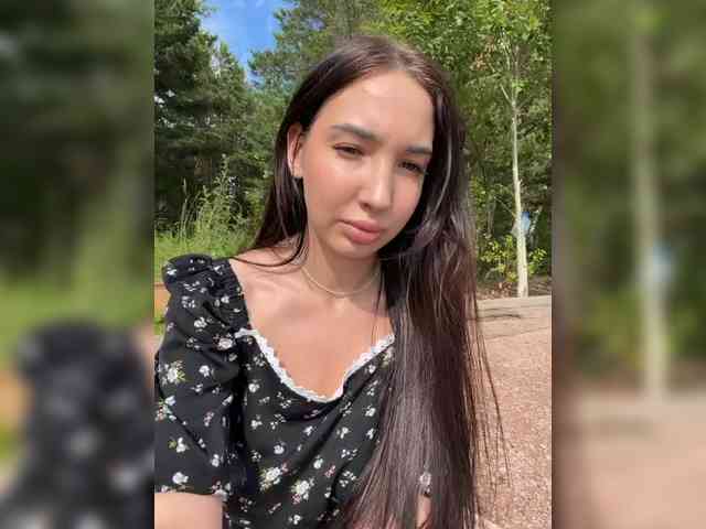 MiLaHHa Sex Cam Show