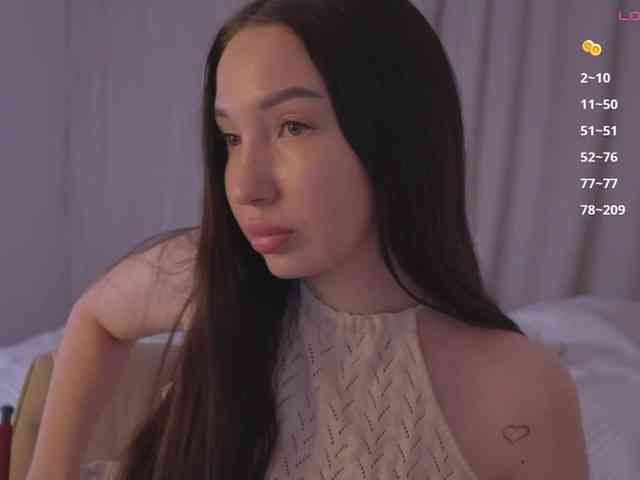 MiLaHHa Live Webcam on BongaCams