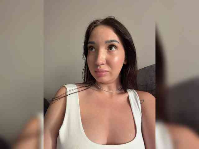 MiLaHHa Sex Cam Show