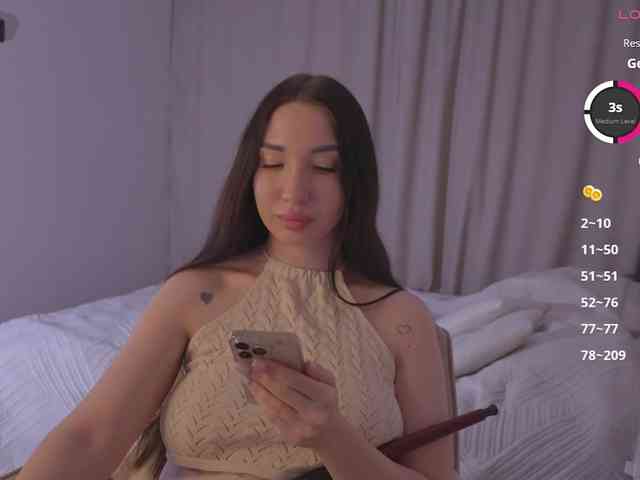 MiLaHHa Live Webcam on BongaCams