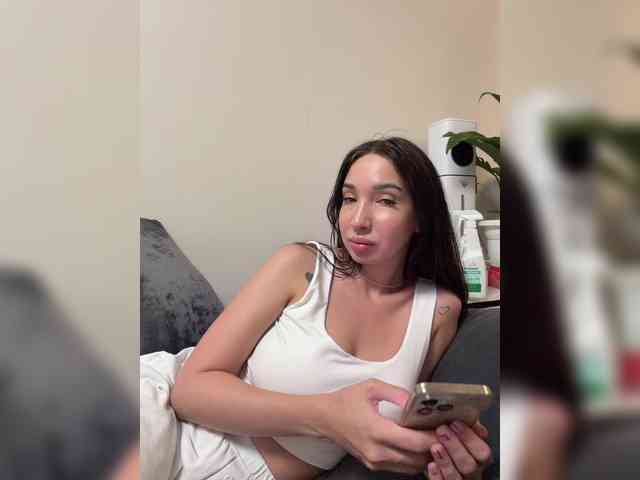MiLaHHa Sex Cam Show