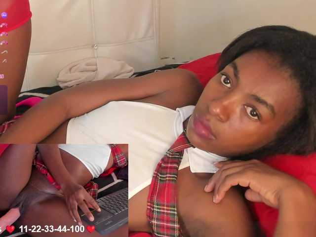 Caryn-Logan live cam on BongaCams