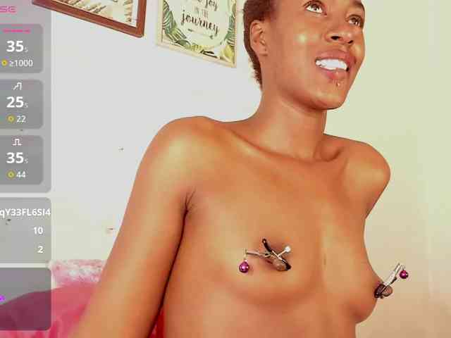 Caryn-Logan webcam