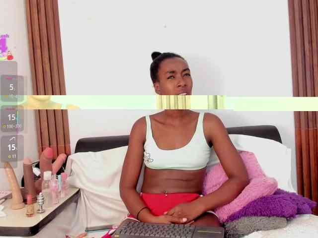 Caryn-Logan webcam
