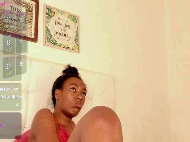 Caryn-Logan webcam
