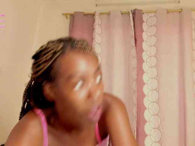 Caryn-Logan webcam