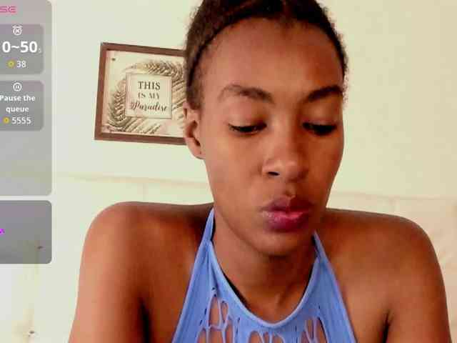 Caryn-Logan webcam