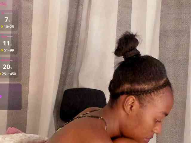 Caryn-Logan webcam