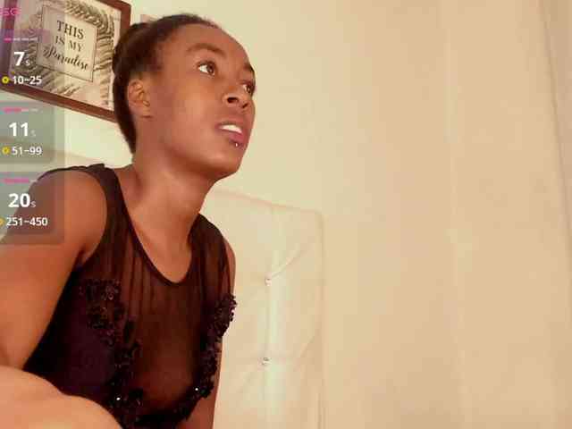 Caryn-Logan webcam