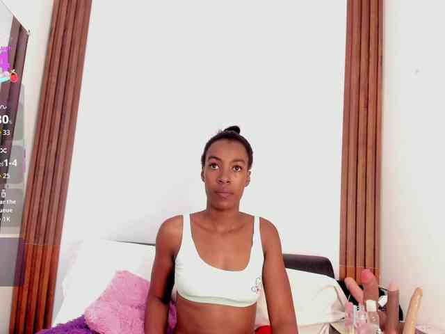 Caryn-Logan webcam