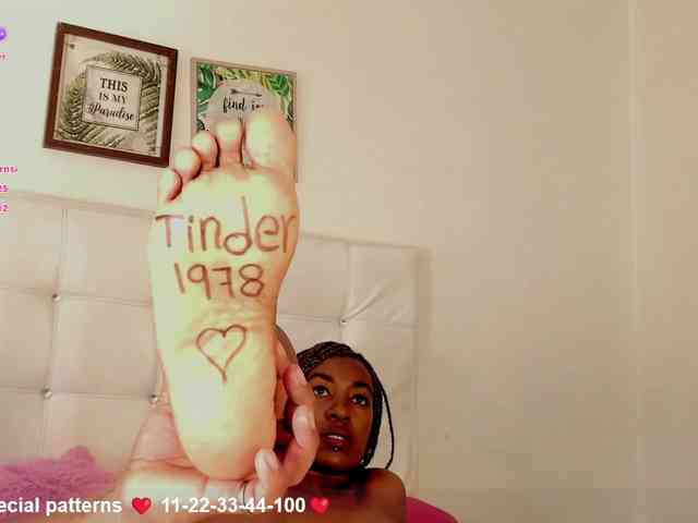 Caryn-Logan webcam
