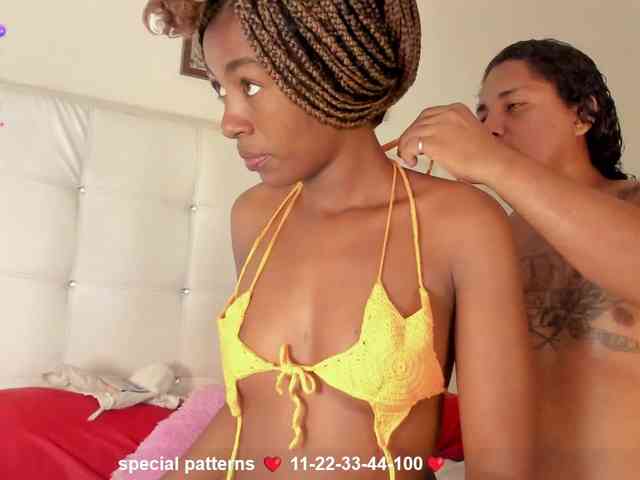 Caryn-Logan Sex Cam Show