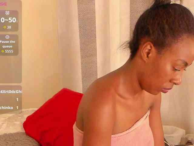 Caryn-Logan webcam