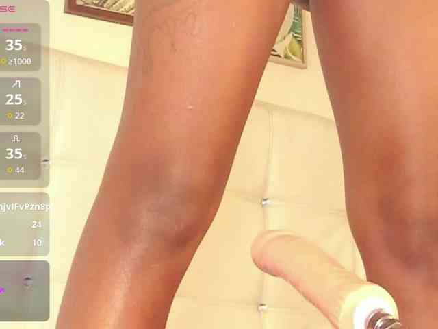 Caryn-Logan webcam