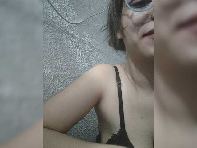 MeliissaVelez live cam on BongaCams