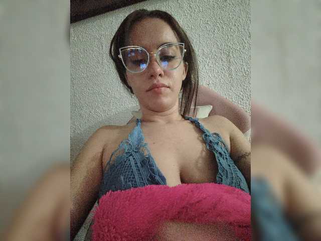 MeliissaVelez live cam on BongaCams