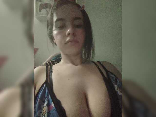 MeliissaVelez live cam on BongaCams