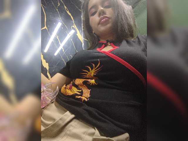 MeliissaVelez live cam on BongaCams