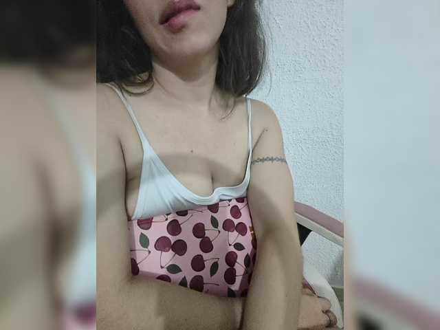 MeliissaVelez live cam on BongaCams