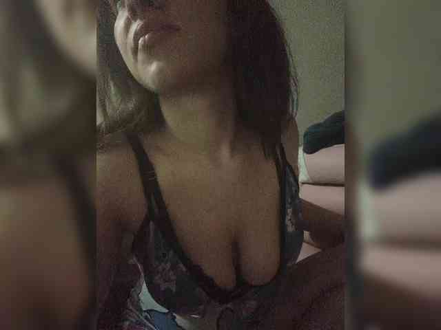 Model: MeliissaVelez