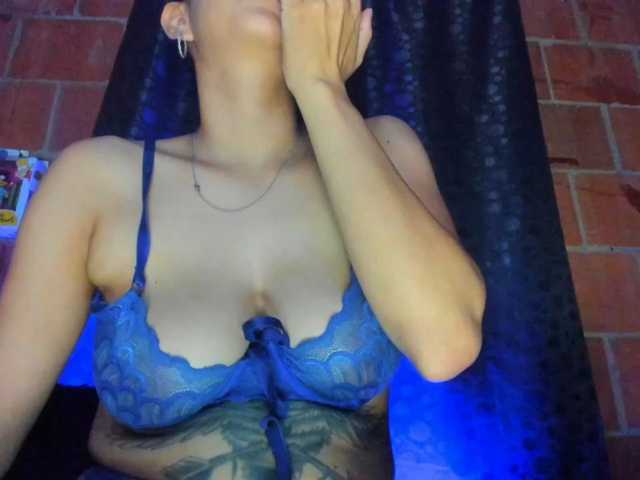 cata-anngel live cam on BongaCams