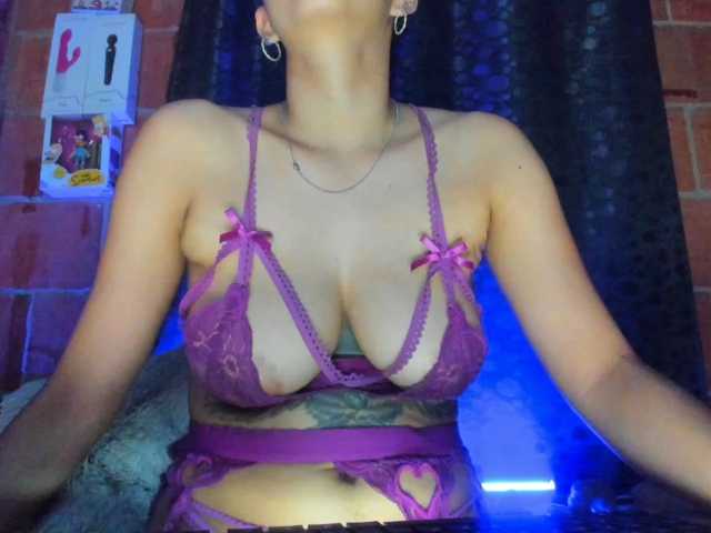 cata-anngel live cam on BongaCams
