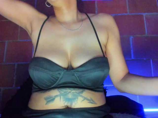cata-anngel live cam on BongaCams