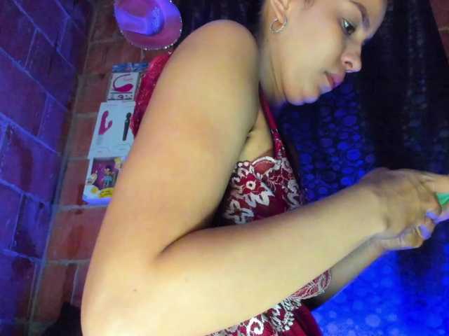 cata-anngel live cam on BongaCams