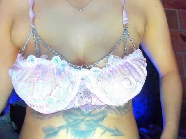 cata-anngel live cam on BongaCams
