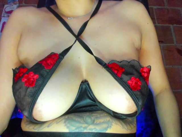 cata-anngel live cam on BongaCams