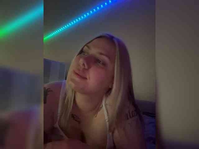 Dayana2104 Live Webcam on BongaCams