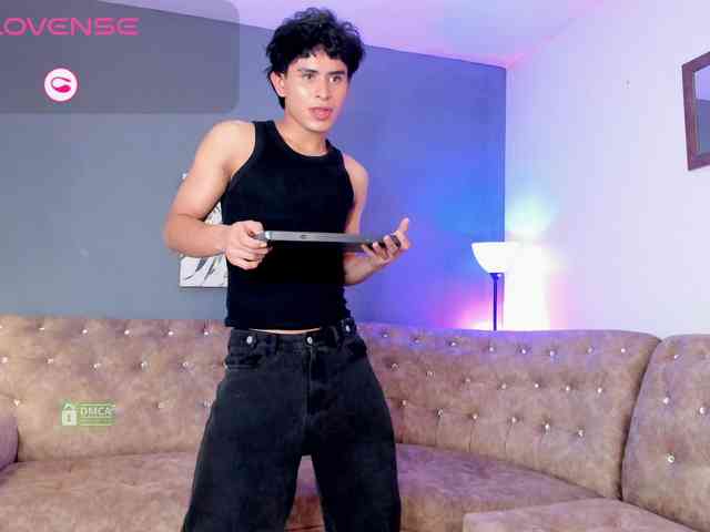 Jhonny-Blake Sex Cam Show