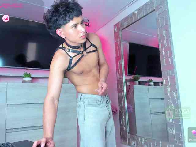 Jhonny-Blake Jhonny-Blake