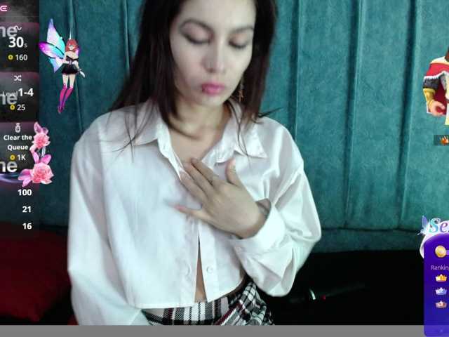 -yuyi live cam on BongaCams