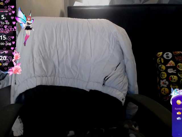 -yuyi live cam on BongaCams