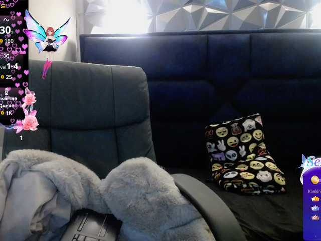-yuyi live cam on BongaCams