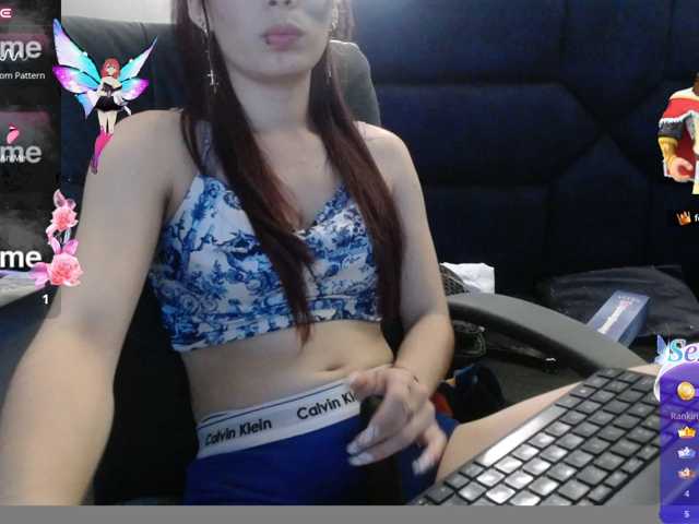 -yuyi live cam on BongaCams