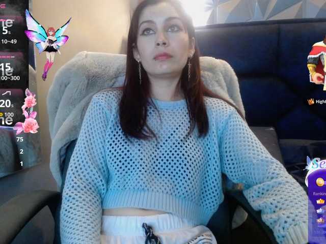 -yuyi live cam on BongaCams