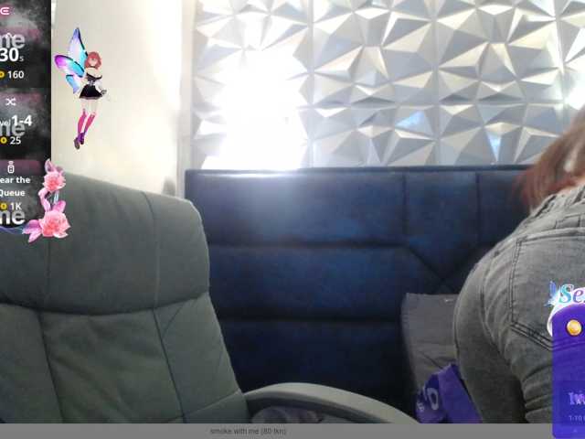 -yuyi live cam on BongaCams