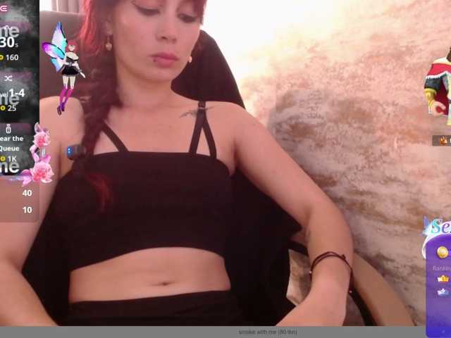 -yuyi live cam on BongaCams