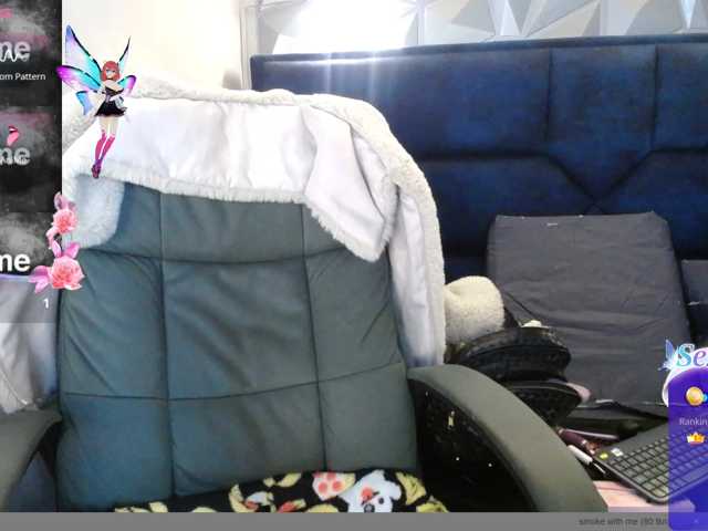-yuyi live cam on BongaCams