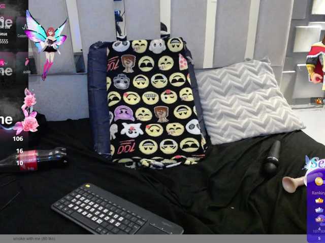 -yuyi live cam on BongaCams