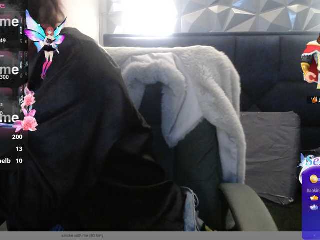 -yuyi live cam on BongaCams