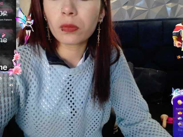 -yuyi live cam on BongaCams