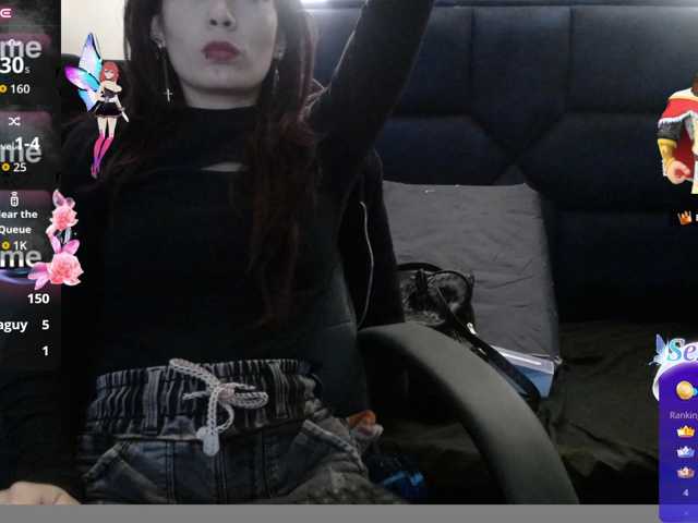 -yuyi live cam on BongaCams