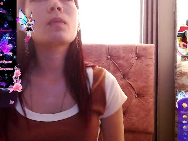 -yuyi live cam on BongaCams