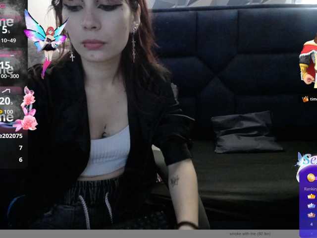 -yuyi live cam on BongaCams