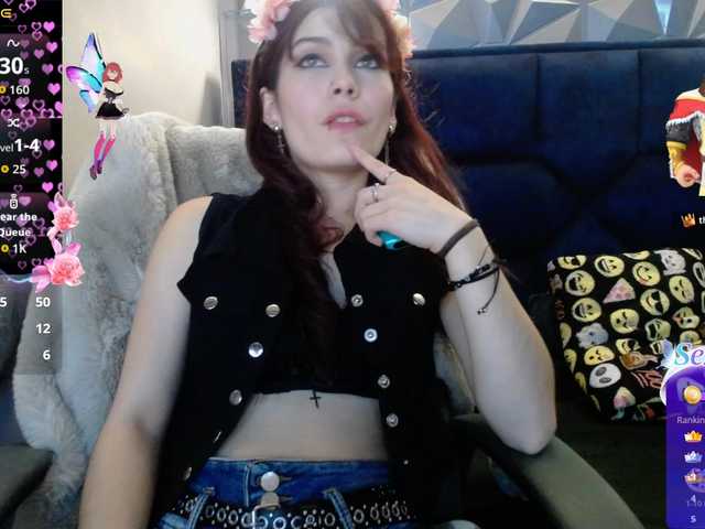 -yuyi live webcam show