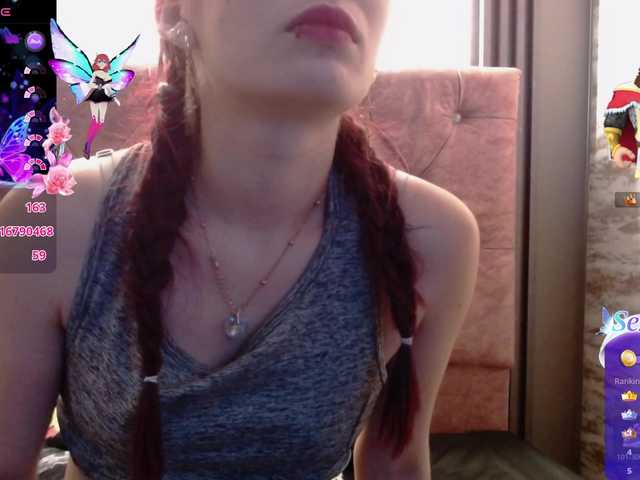 -yuyi es una camgirl española esperándote para sexo en vivo