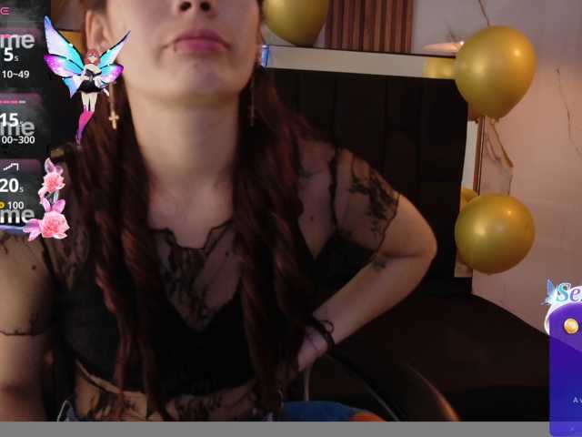 -yuyi live cam on BongaCams